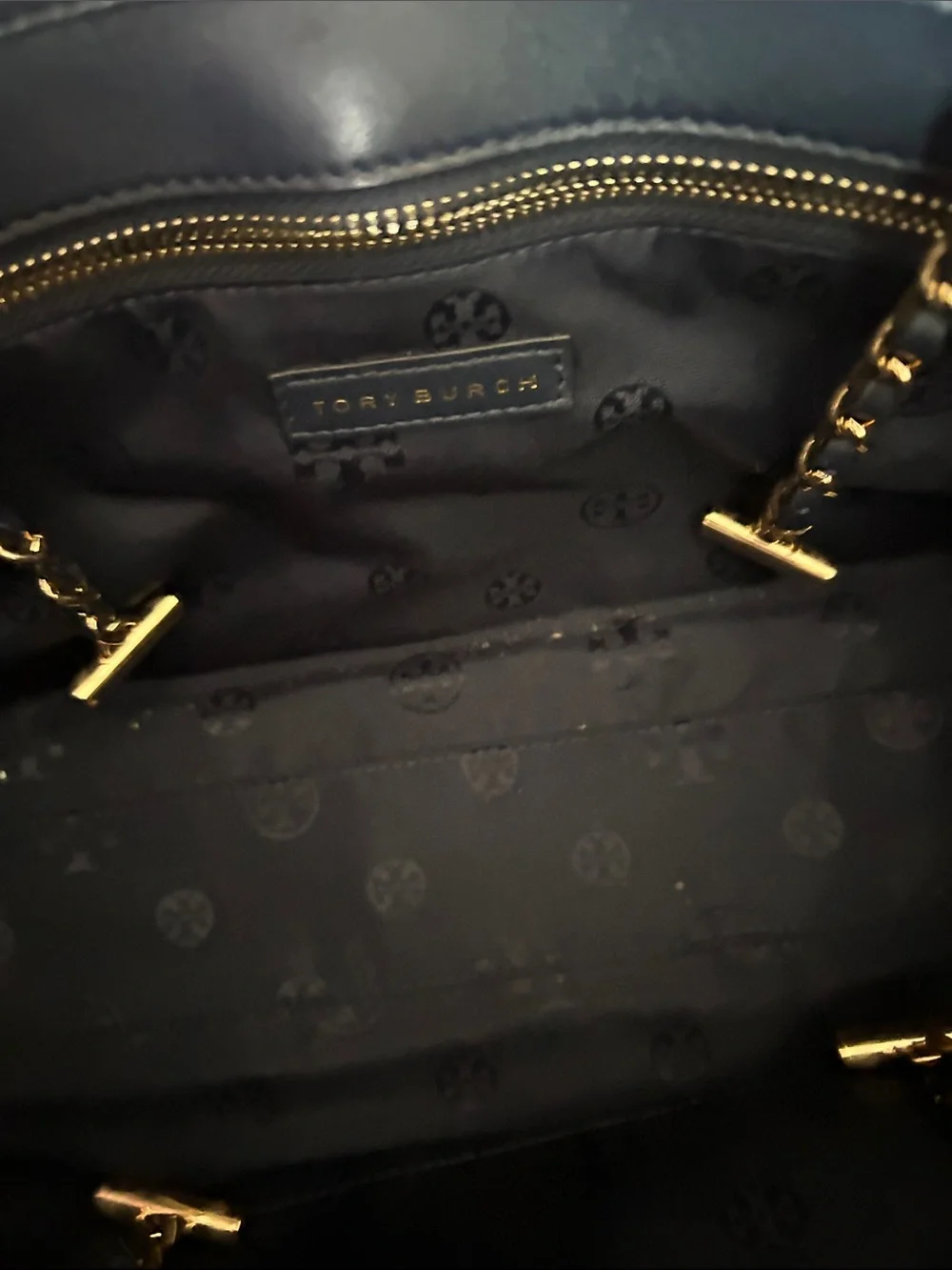 Tory Burch DARK/NAVY BLUE Quilted Leather Shoulder / TOTE Bag with Gold Chain